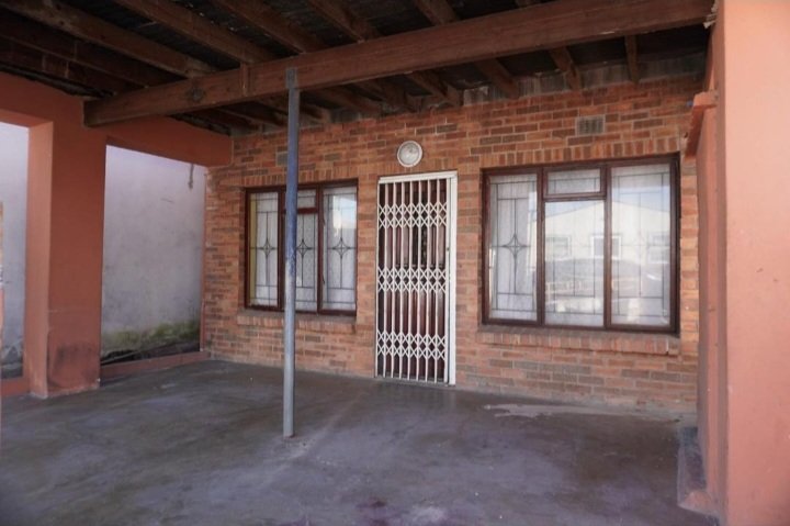 3 Bedroom Property for Sale in Victoria Mxenge Western Cape